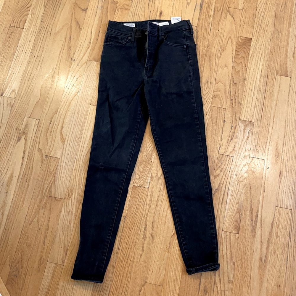 Levi super skinny black jeans